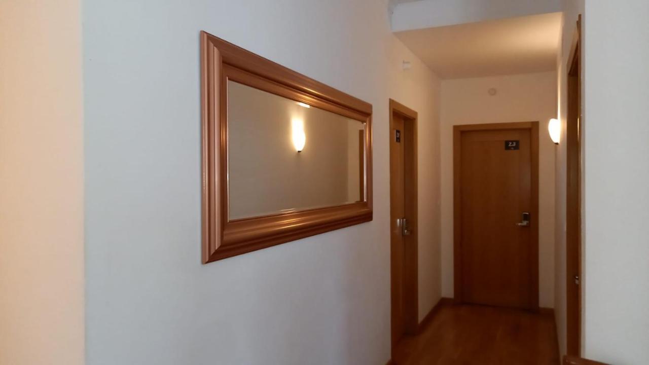 リスボン ファド ベッド ＆ ブレックファースト サントス Bed & Breakfast エクステリア 写真