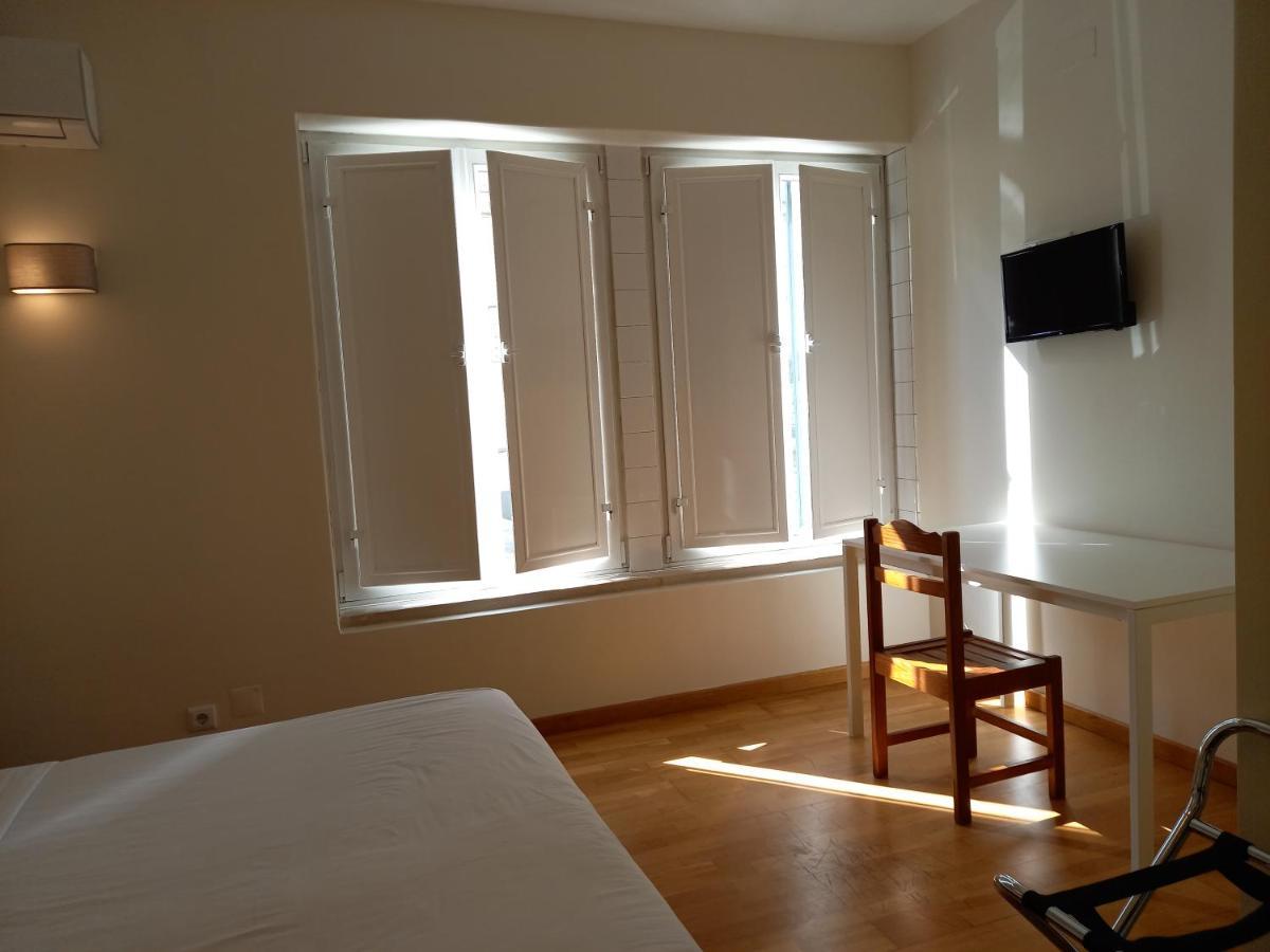 リスボン ファド ベッド ＆ ブレックファースト サントス Bed & Breakfast エクステリア 写真