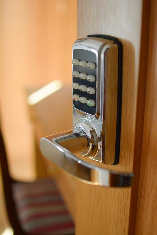 リスボン ファド ベッド ＆ ブレックファースト サントス Bed & Breakfast エクステリア 写真